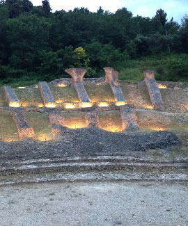 Illuminazione teatro romano (AP)